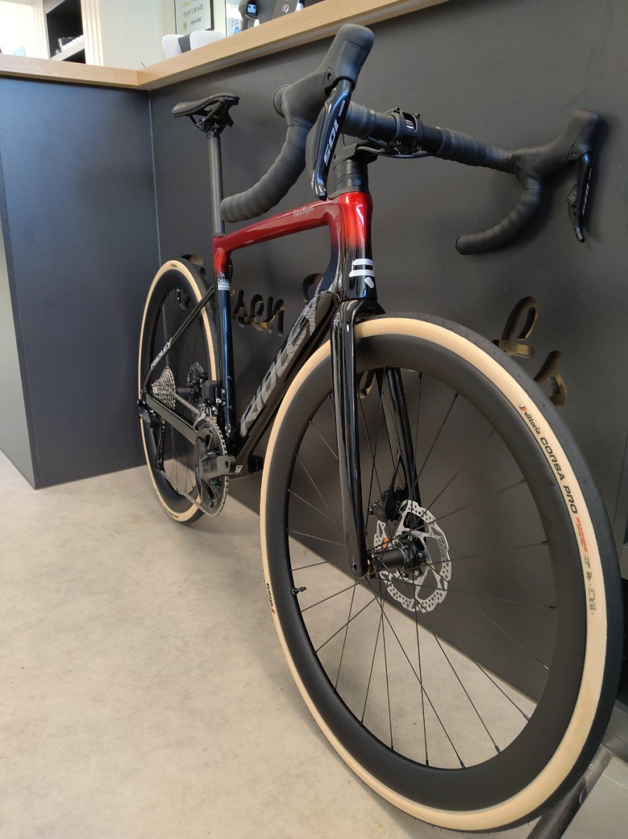 Falcn 105DI2 Carbon Wheels Corsa pro Zwart Rood - Afbeelding 3